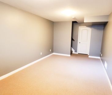 For Lease - 617 Sunburst Street, Leitrim, Ontario - Photo 5