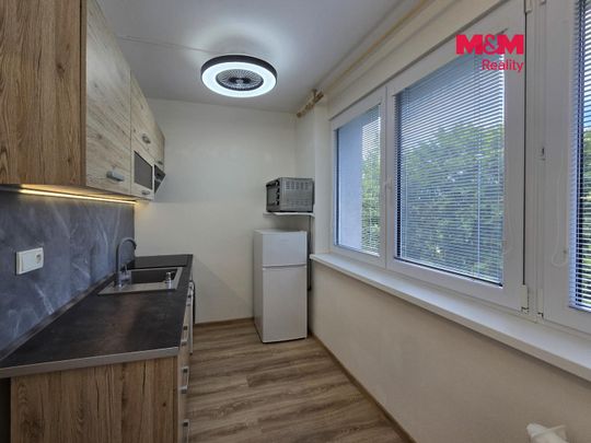 Pronájem bytu 1+1 31 m², 29. dubna 252, Ostrava Výškovice - Fotografie 1