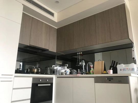 Modern fully furnished 1 bedroom apartment in the heart of Green square - Photo 1