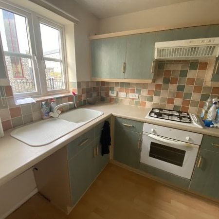 Longfield Place, Plymouth, PL4 - Photo 1