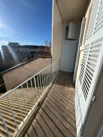 Location Appartement 3 pièces 85m² - Photo 4