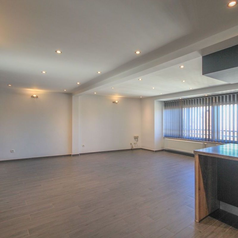 Appartement te huur in Mont-sur-Marchienne voor € 850 met 2 slaapkamers - foto 1