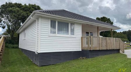 Experience quality living in South Waikato - make this delightful Putaruru house your next home! - Photo 3