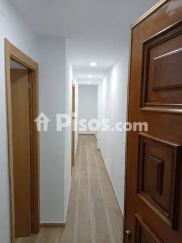 Piso en alquiler en Centro - Photo 5