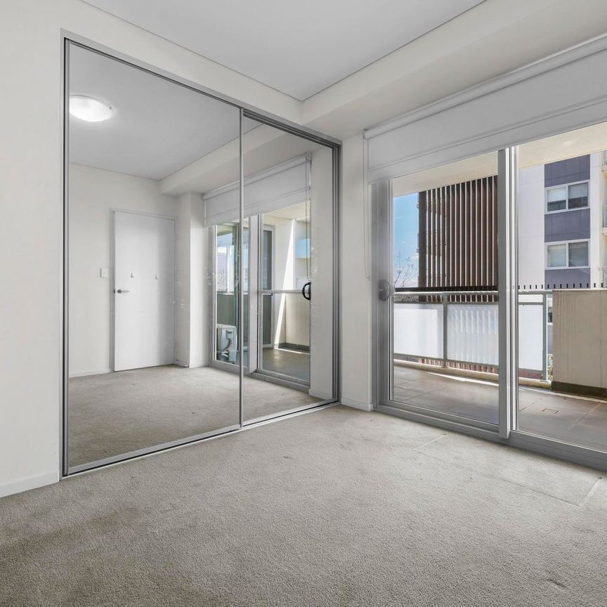 Apply Now - Century 21 &vert; the Paramount Group - Photo 1