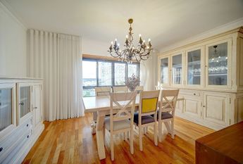 Apartamento T4 em Lisboa