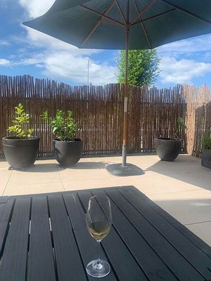 Stylish 2BR Flat Bush Haven! - Photo 1