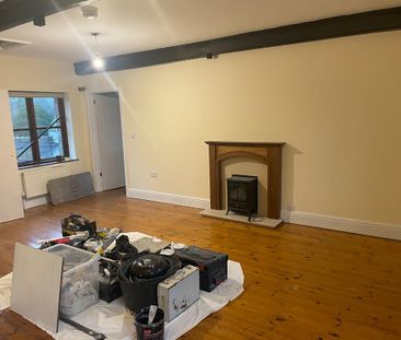 2 bedroom semi-detached house to rent - Photo 2