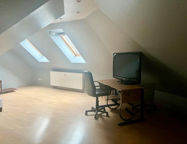 Helle & ruhige 4-Zimmer-Maisonette-Wohnung - Foto 1