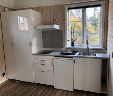 Flemings väg, Tullinge - Photo 1