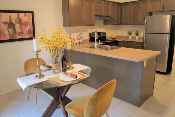 For Lease - 5289 Major Mackenzie Drive, Markham, Ontario - Photo 1