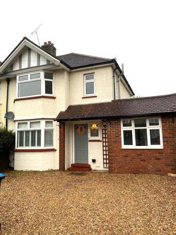 4 bedroom terraced house to rent - Photo 3
