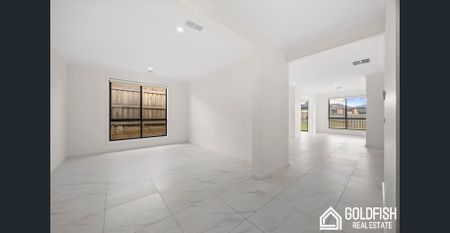 Amazingly Beautiful Spacious 4 Bedroom Family Home for Rent in Smythes Creek - Photo 4