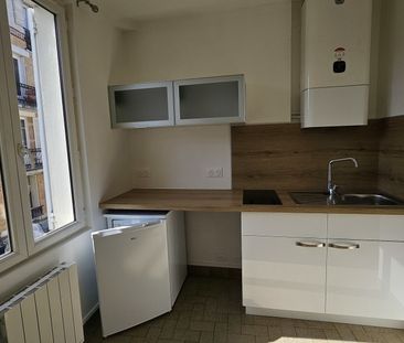 Location Appartement 1 pièce 13m² FONTAINEBLEAU 77300 - Photo 2