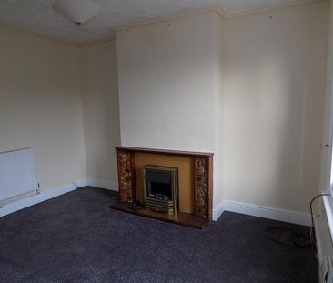 2 bedroom cottage to rent - Photo 2