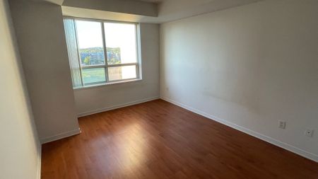 For Lease - 39 Oneida Crescent Unit# 710, Richmond Hill, Ontario - Photo 4