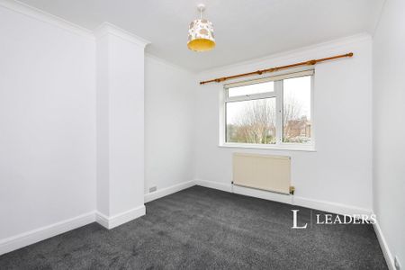 3 bedroom detached house to rent - Photo 4