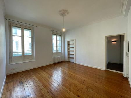 Location Appartement 2 pièces 48m² ANGERS 49100 - Photo 2