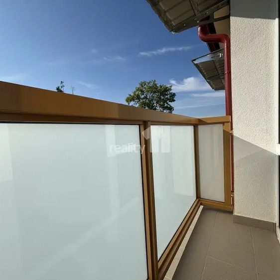 Pronájem bytu 2+1 po kompletní rekonstrukci, 52 m – Nový Bor - Photo 1