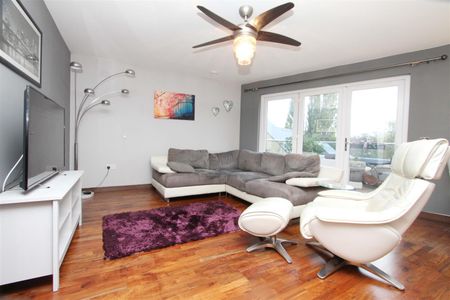 Kings Mill Way, Denham, Uxbridge, UB9 - Photo 5