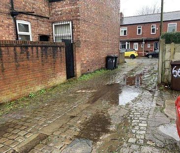 Liverpool Road - Photo 1