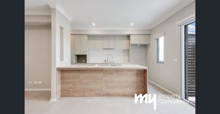 Modern lifestyle blends comfort with eco-conscious living! - Photo 2