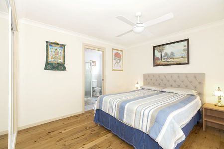 FULLY FURNISHED HOME WITH SPECTACULAR LAKE VIEWS - Photo 4