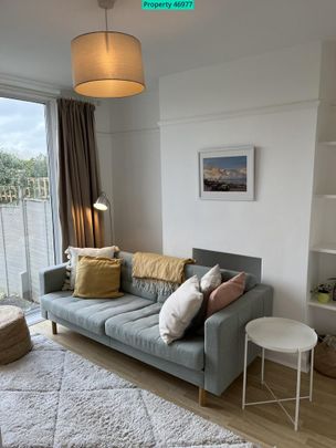 3 bedroom end of terrace house to rent - Photo 1