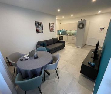 2.5 Zimmer, 50 m², 5. Stock - Photo 3