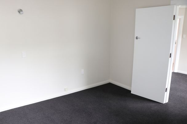 Private three bedroom home in Musselburgh Rise! - Photo 1