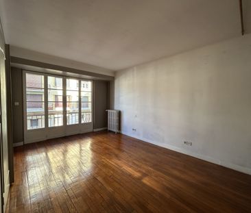 Location Appartement 4 pièces 96m² TROYES 10000 - Photo 3