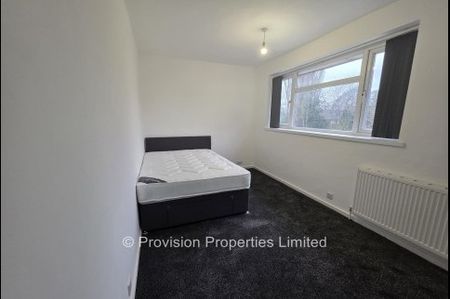 2 Bedroom House, Ghyll Road, Leeds - Photo 4