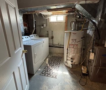 For Lease - 56 Bernick Drive Unit# Lower, Barrie, Ontario - Photo 3