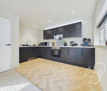 2 bedroom penthouse to rent - Photo 5