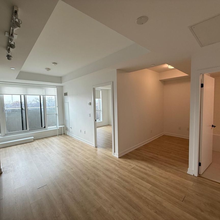 For Lease - 2300 St Clair Avenue Unit# 504, Toronto, Ontario - Photo 1
