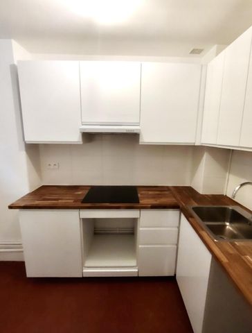 A LOUER 75001 PARIS 2P DE CHARME CONCORDE - Photo 4