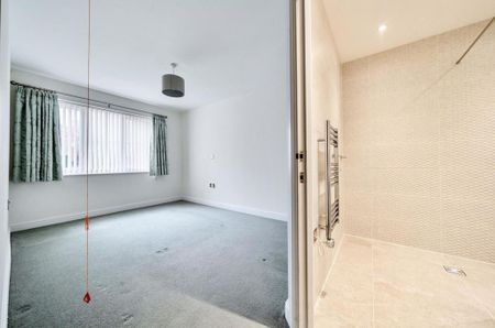 2 bedroom apartment to rent - Photo 5