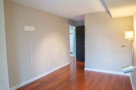 For Lease - 210 Victoria Street Unit# 2605, Toronto, Ontario - Photo 4