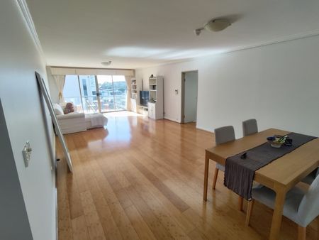 Bondi Junction - Photo 2