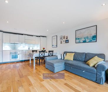 2 bedroom flat to rent - Photo 2