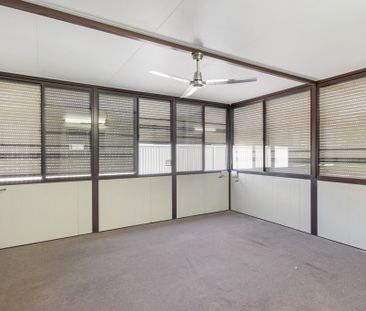 Great location! - Photo 2