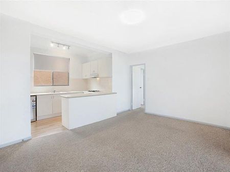 1/45 Ridge Street MEREWETHER NSW 2291 - Photo 4