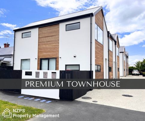 9 Edmund Anscombe Place , Caversham - Photo 1