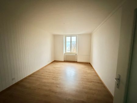 Charmant appartement de 4.5 pièces rénové à Tramelan - Foto 5