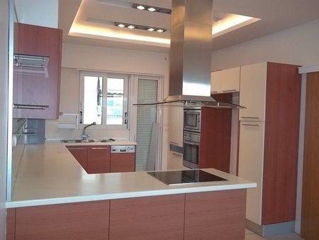Μεζονέτα για ενοικίαση Εθνική οδός - Μακρυγιάννη (Μοσχάτο) - Φωτογραφία 3