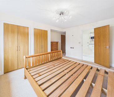 2 bedroom Apartment to rent - Photo 6