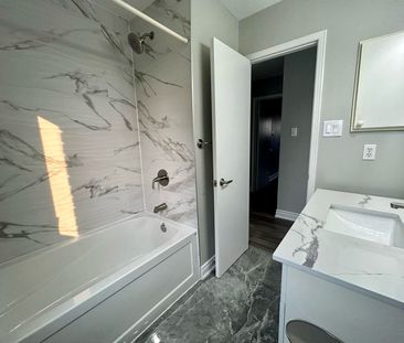 For Lease - 1176 Beaver Valley Crescent, Oshawa, Ontario - Photo 6