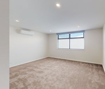 2/2 Arnold Street, Brunswick East VIC 3057 - Photo 2