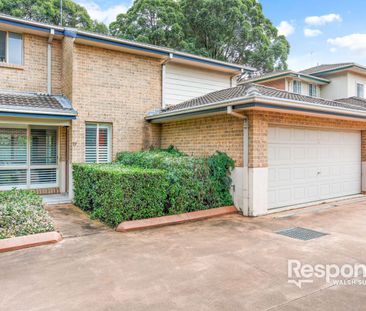 Modern Townhouse In Great Location. - Photo 6