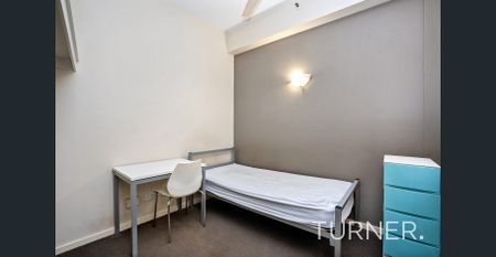 Fully Furnished 3 Bedroom Apartment in the Heart of Adelaide - Photo 4